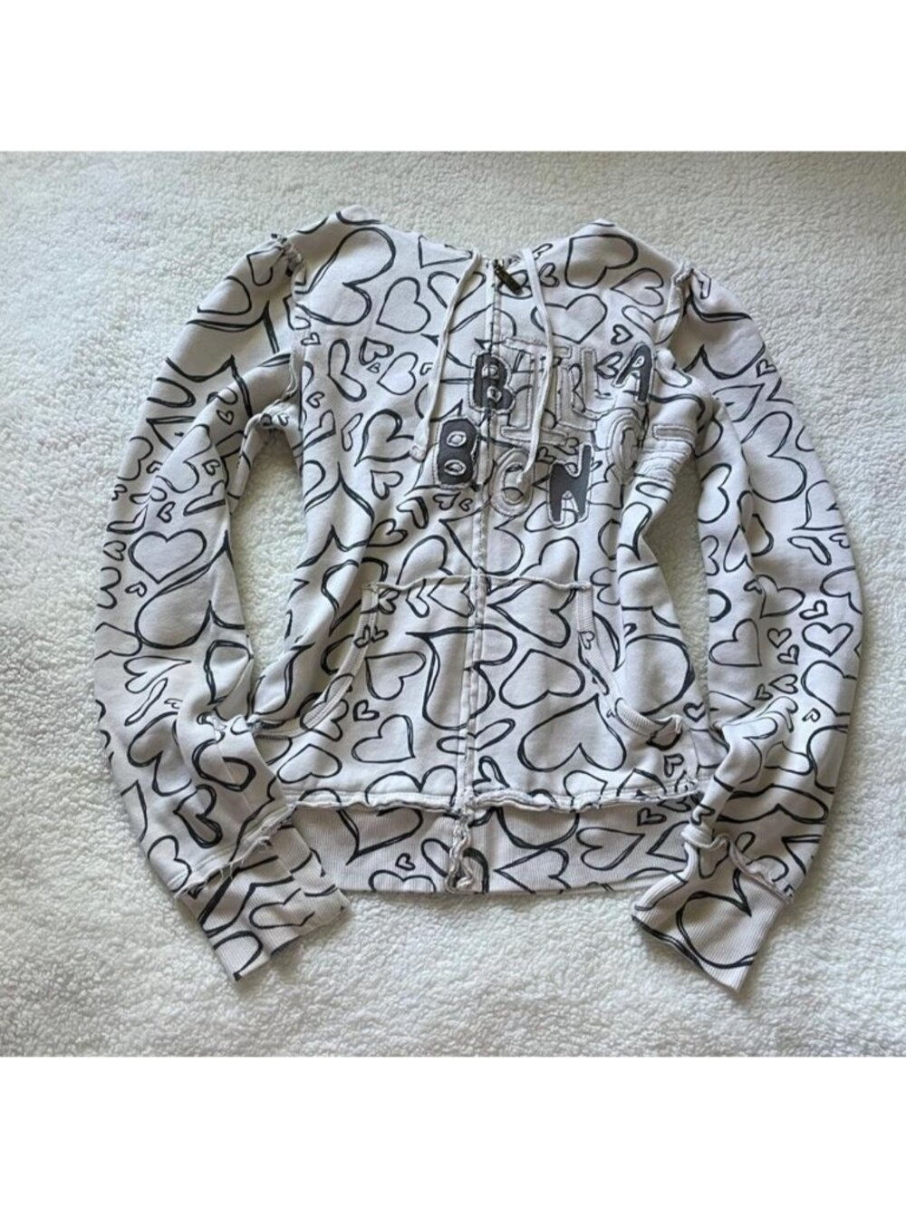 Y2K Billabong cream & black heart print zip up hoodie with faux fur lined hood